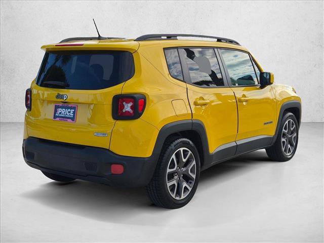 Used 2016 Jeep Renegade Latitude FWD image 5