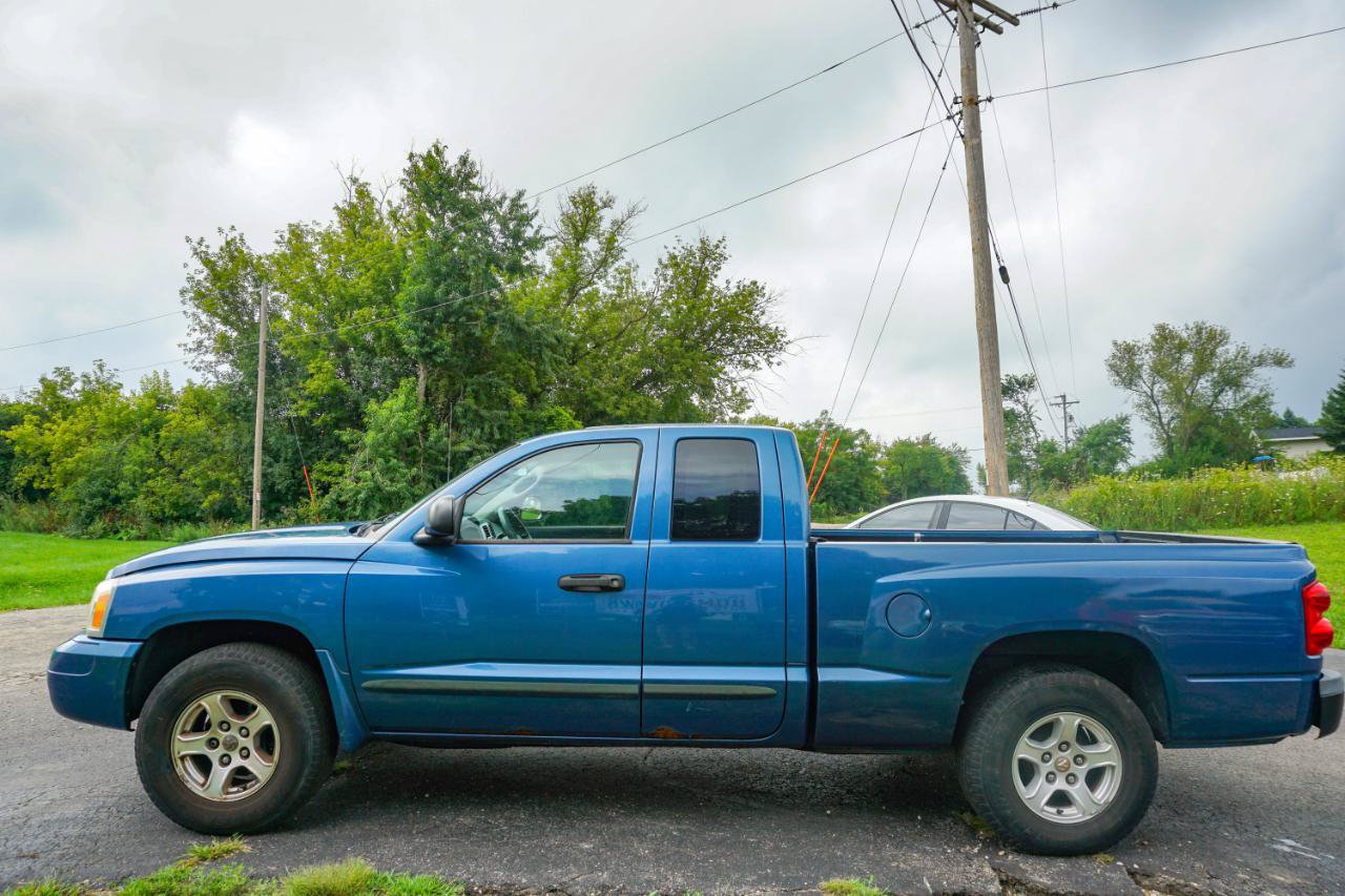 Used 2005 Dodge Dakota SLT AWD/4WD image 6