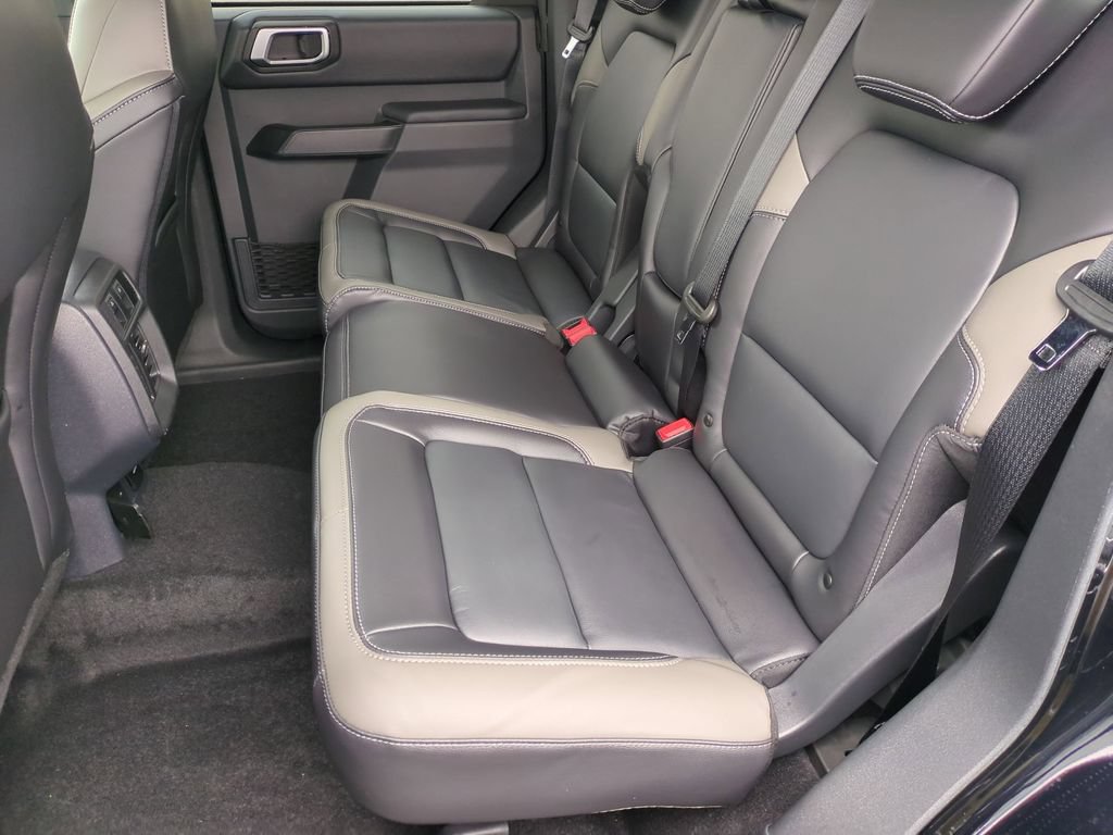 New 2026 Ford Bronco Outer Banks w/ Sasquatch Package AWD/4WD image 18