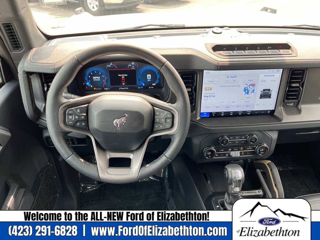 New 2025 Ford Bronco Badlands image 12