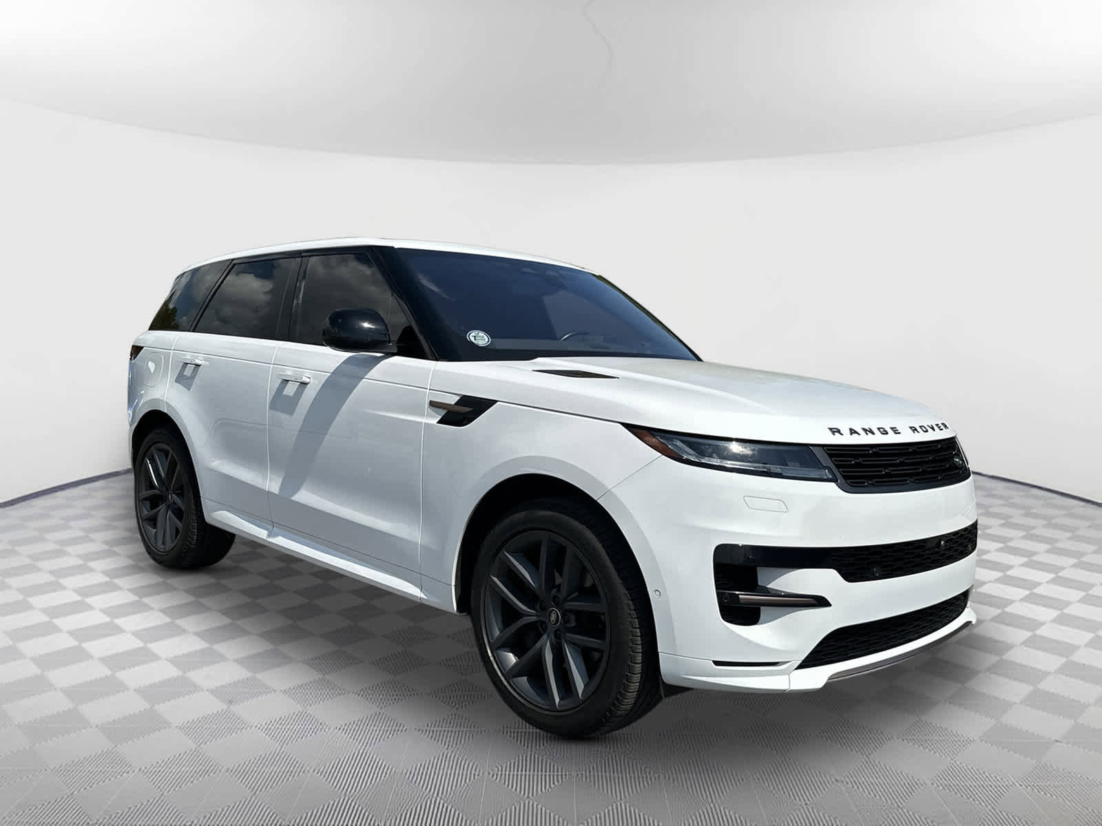 Used 2023 Land Rover Range Rover Sport SE Dynamic AWD/4WD image 1