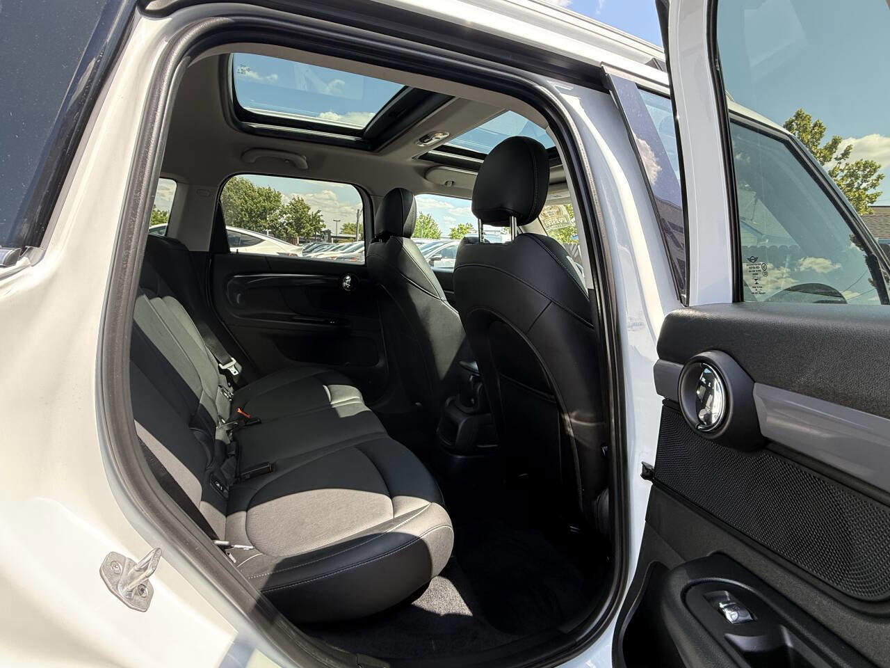 Used 2019 MINI Cooper Countryman S FWD image 17