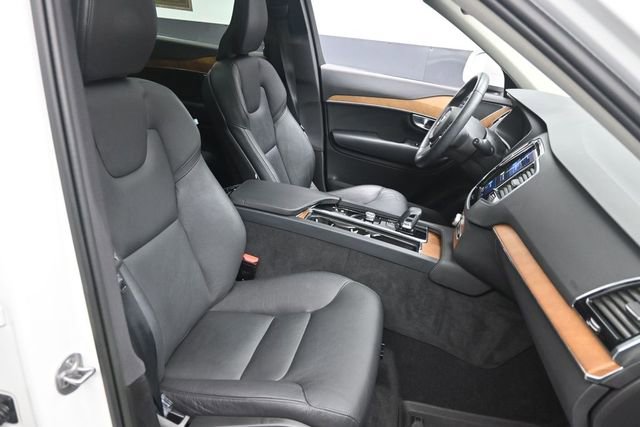 Used 2023 Volvo XC90 B6 Plus w/ Protection Package Premier AWD/4WD image 30