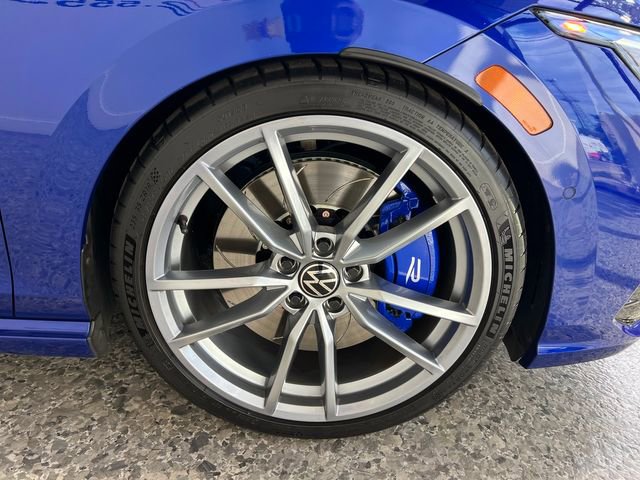 Used 2024 Volkswagen Golf R image 44