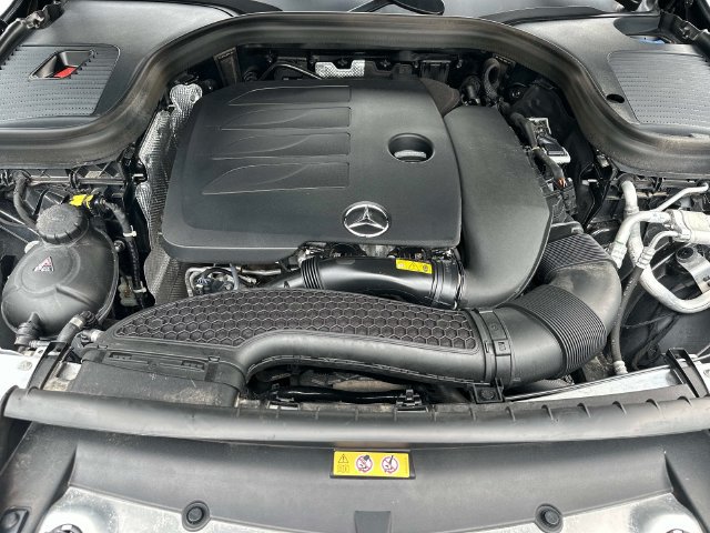 Certified 2023 Mercedes-Benz GLC 300 4MATIC Coupe image 10