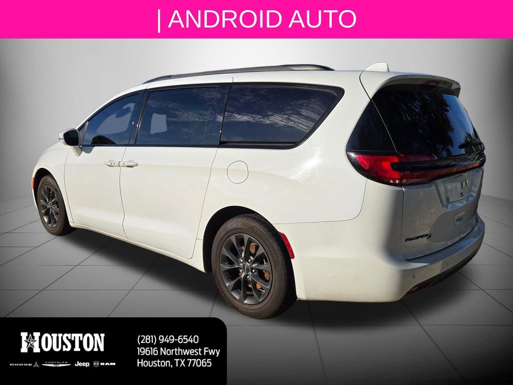 Used 2021 Chrysler Pacifica Touring w/ S Appearance Package FWD image 6