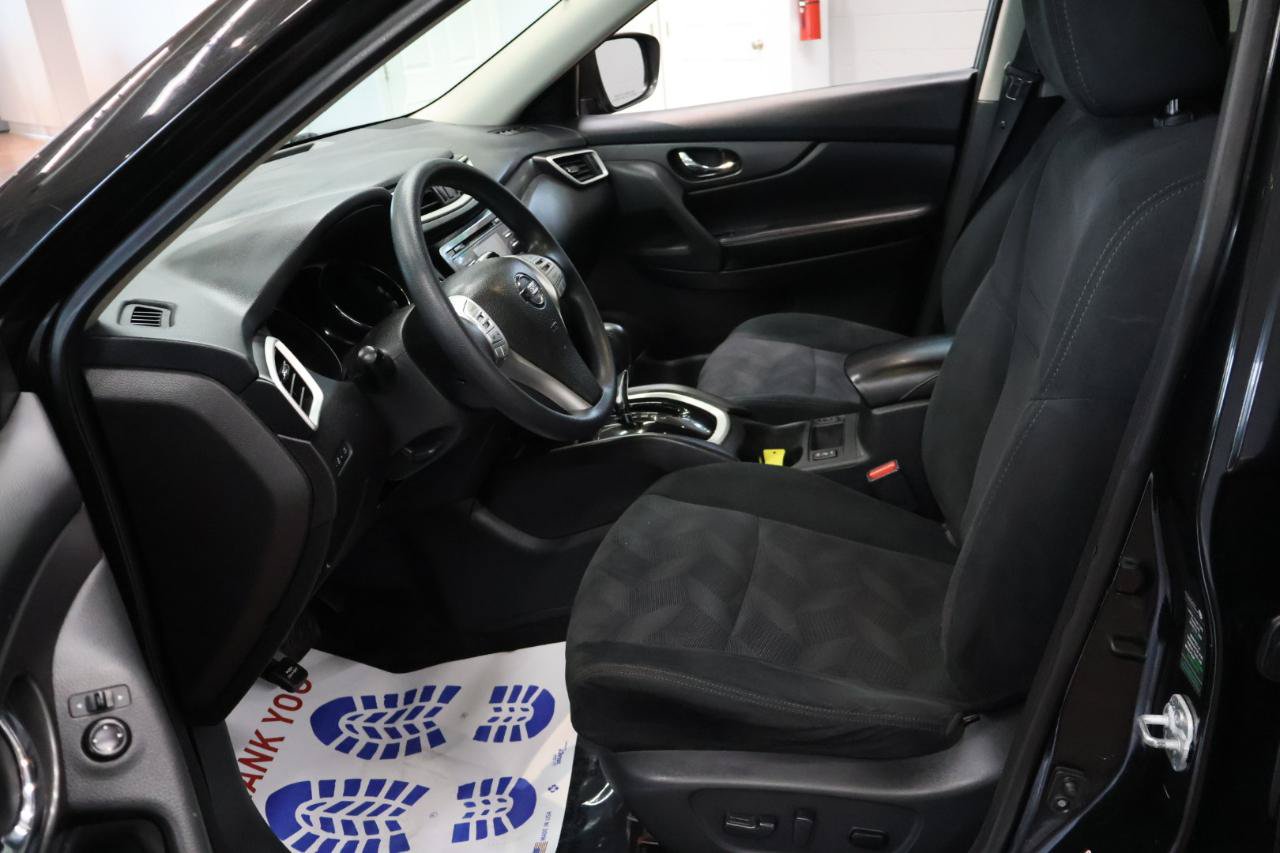 Used 2016 Nissan Rogue SV AWD/4WD image 11