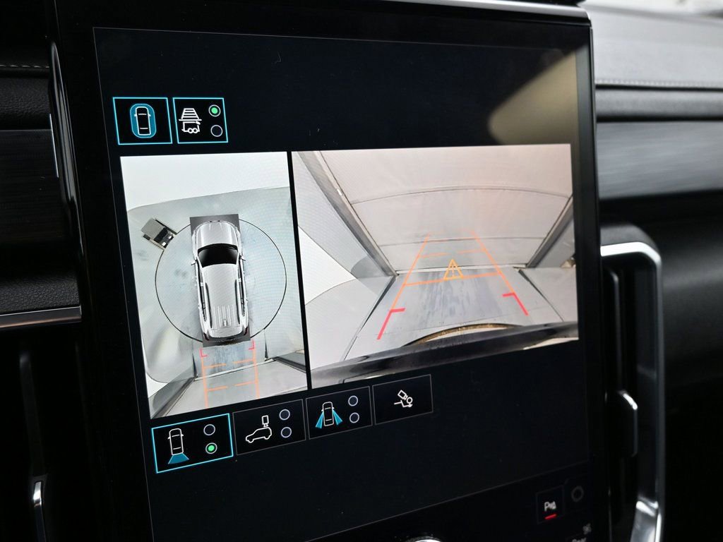 Used 2025 GMC Acadia Elevation AWD/4WD image 13