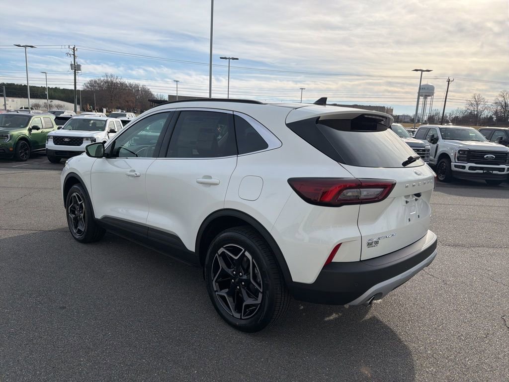 New 2026 Ford Escape Platinum w/ Equipment Group 601A image 5