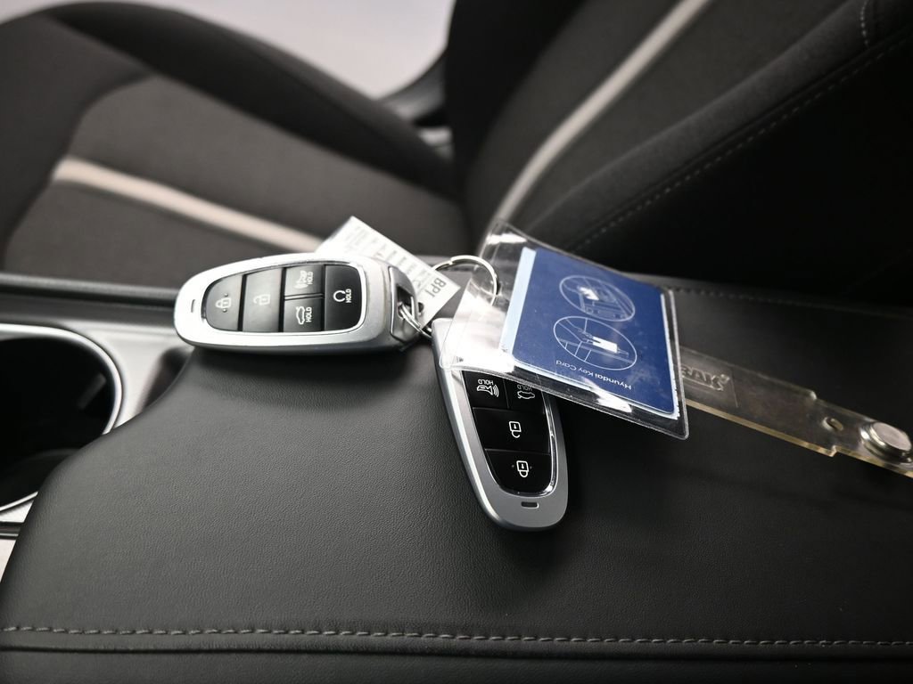 Used 2022 Hyundai Sonata SEL image 16