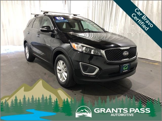 Used 2017 Kia Sorento FWD