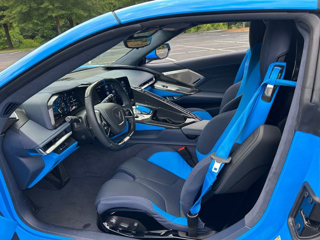 Used 2023 Chevrolet Corvette Z06 w/ Z07 Performance Package RWD image 47