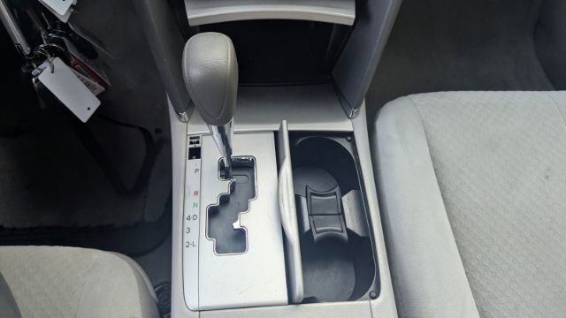 Used 2009 Toyota Camry LE image 37