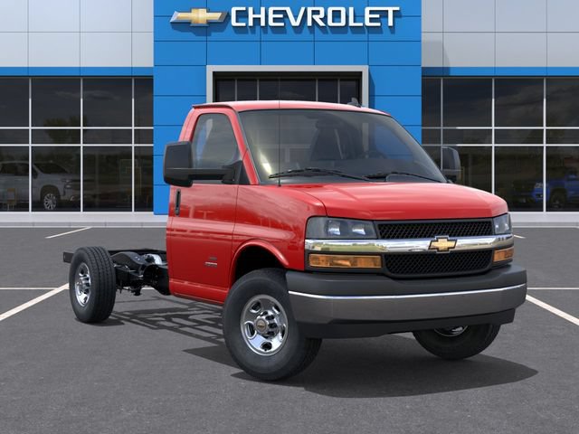 New 2026 Chevrolet Express 3500 w/ Power Convenience Package RWD image 7