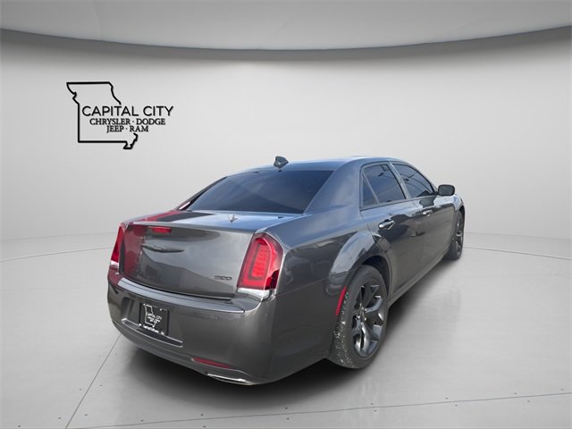 Used 2023 Chrysler 300 Touring w/ Sport Appearance Package image 3
