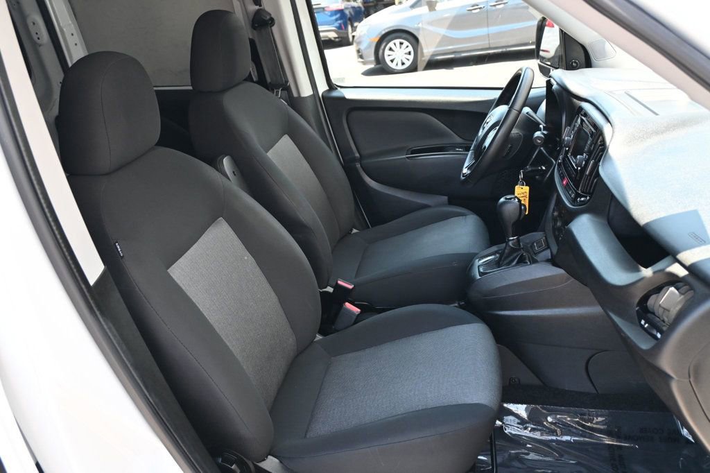 Used 2016 RAM ProMaster City Tradesman SLT w/ Rear Back-up Camera Group image 13