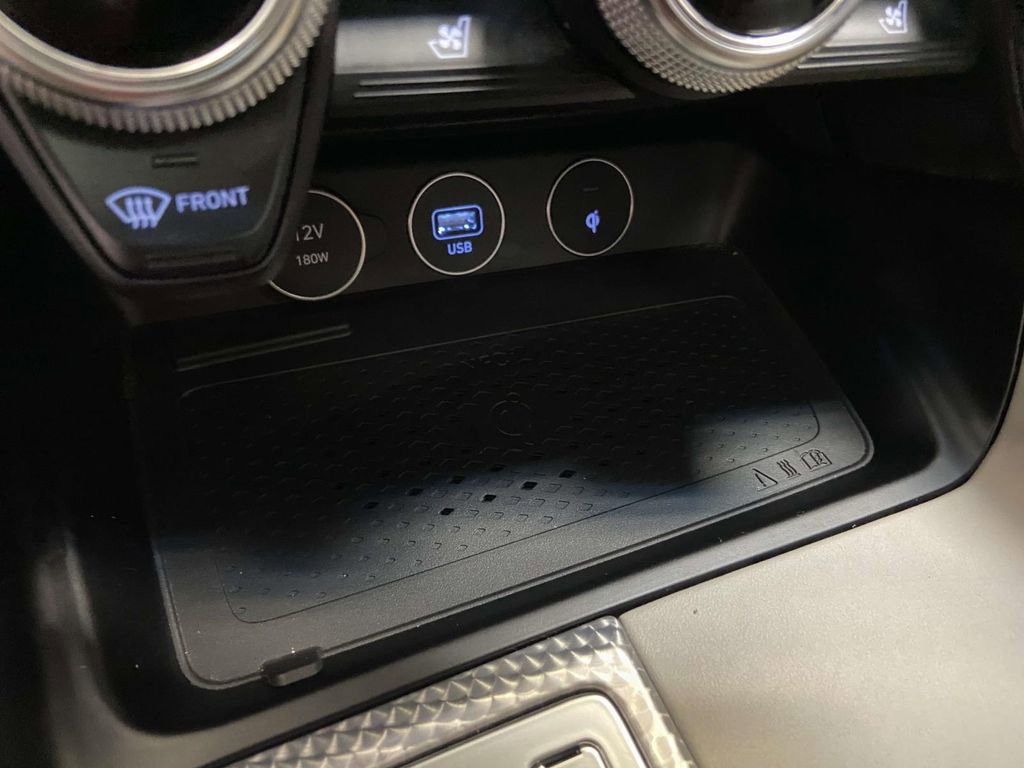 Used 2023 Genesis G70 3.3T w/ Sport Prestige Package image 25