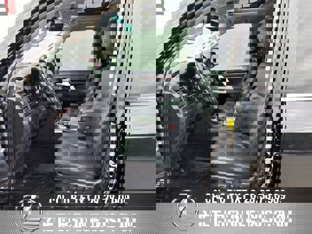 Used 2016 Toyota Land Cruiser image 26