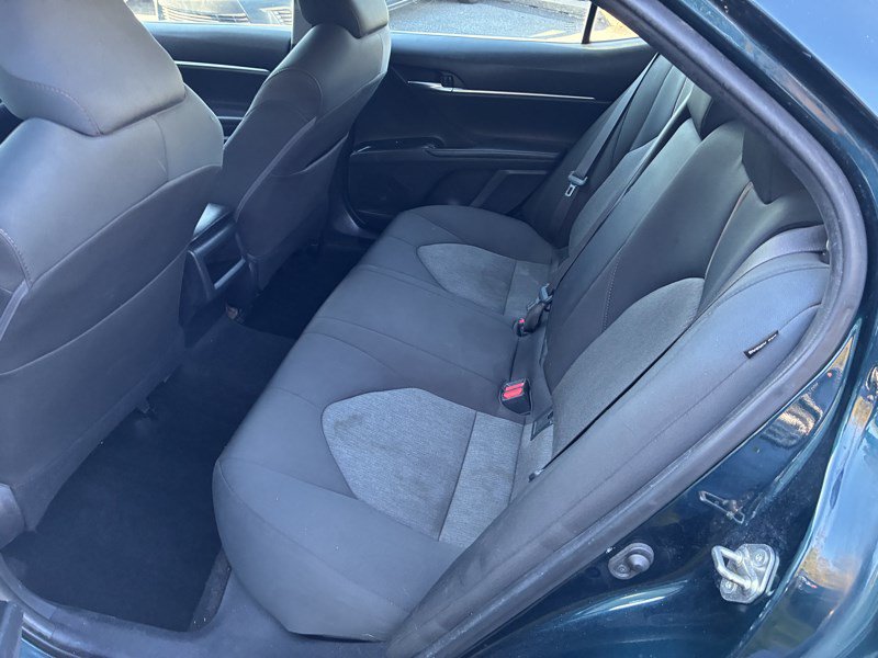 Used 2019 Toyota Camry LE w/ Convenience Package FWD image 13