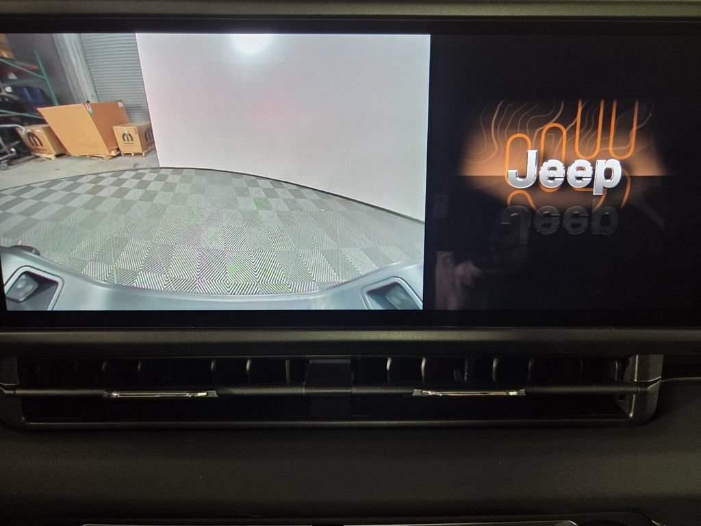 New 2026 Jeep Gladiator Sport AWD/4WD image 10