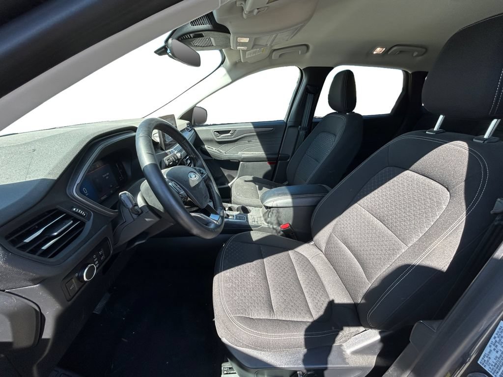 Used 2024 Ford Escape Active AWD/4WD image 13