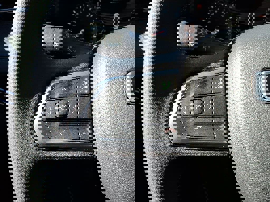 New 2026 Jeep Compass Limited image 14