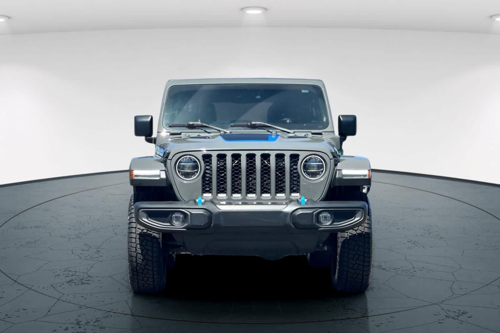 Used 2021 Jeep Wrangler Unlimited Rubicon 4xe w/ Cold Weather Group AWD/4WD image 10