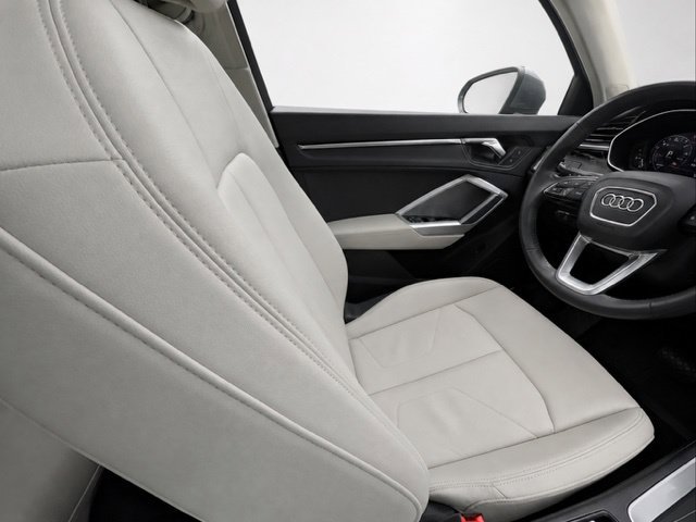Used 2020 Audi Q3 2.0T Premium Plus AWD/4WD image 15