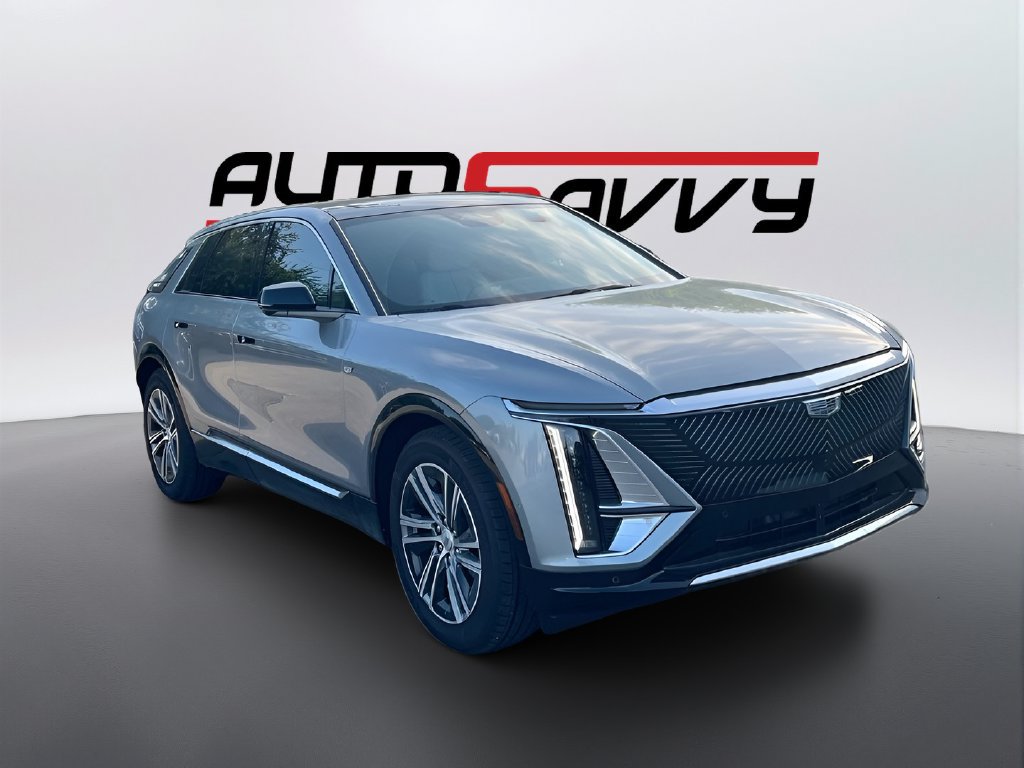 Used 2026 Cadillac Lyriq Luxury RWD image 1