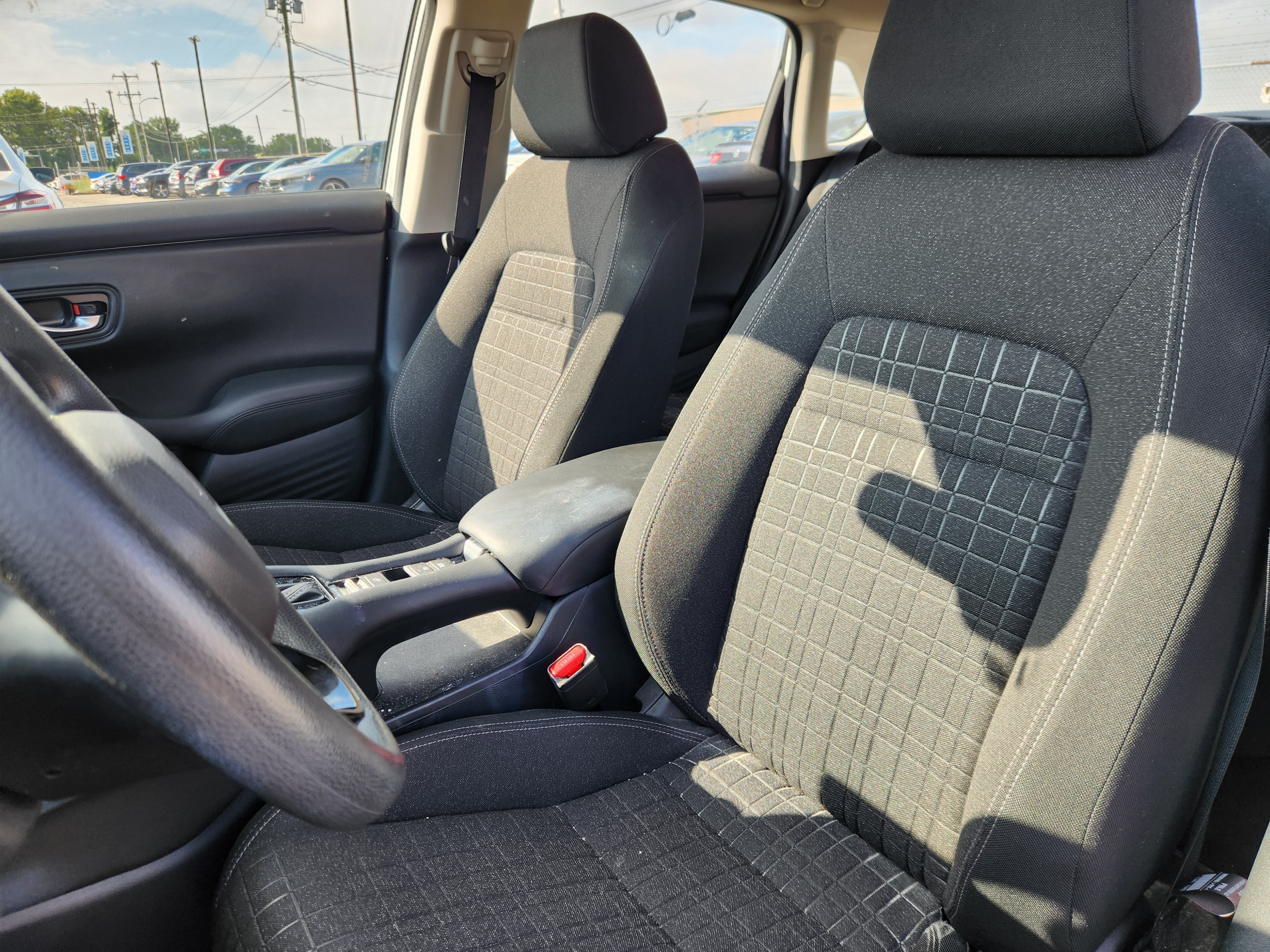 Certified 2024 Honda HR-V LX image 8