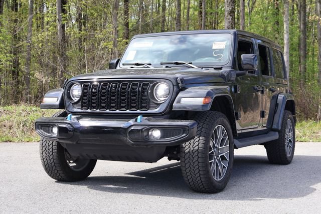 Used 2024 Jeep Wrangler High Altitude AWD/4WD image 4