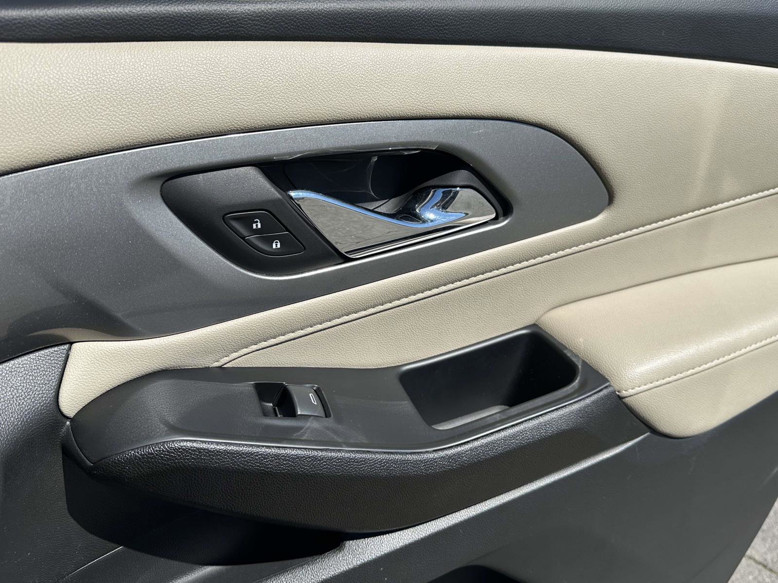 Certified 2023 Chevrolet Traverse LS w/ Safety Package image 24