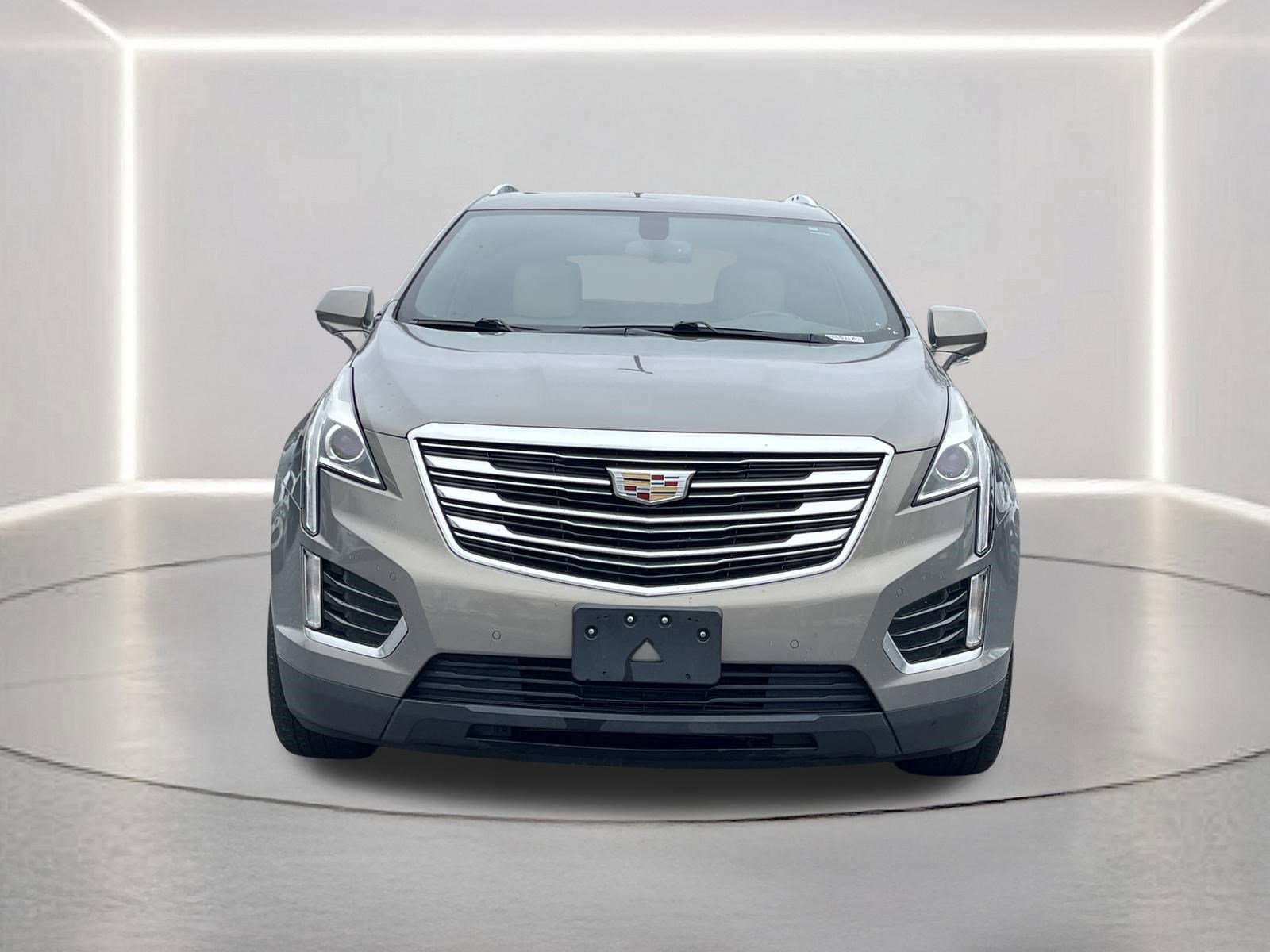 Used 2018 Cadillac XT5 Luxury w/ LPO, Wheel Lock Package image 30
