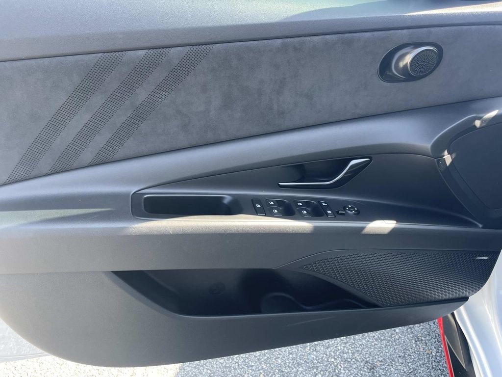 Used 2023 Hyundai Elantra N FWD image 14
