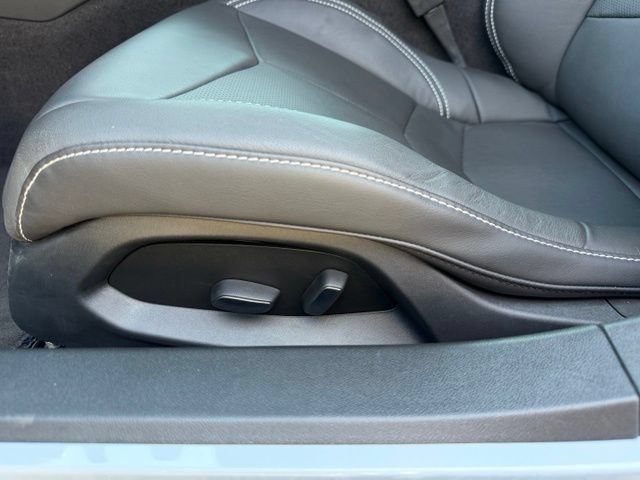 Used 2024 Chevrolet Corvette Stingray Coupe w/ 1LT RWD image 13