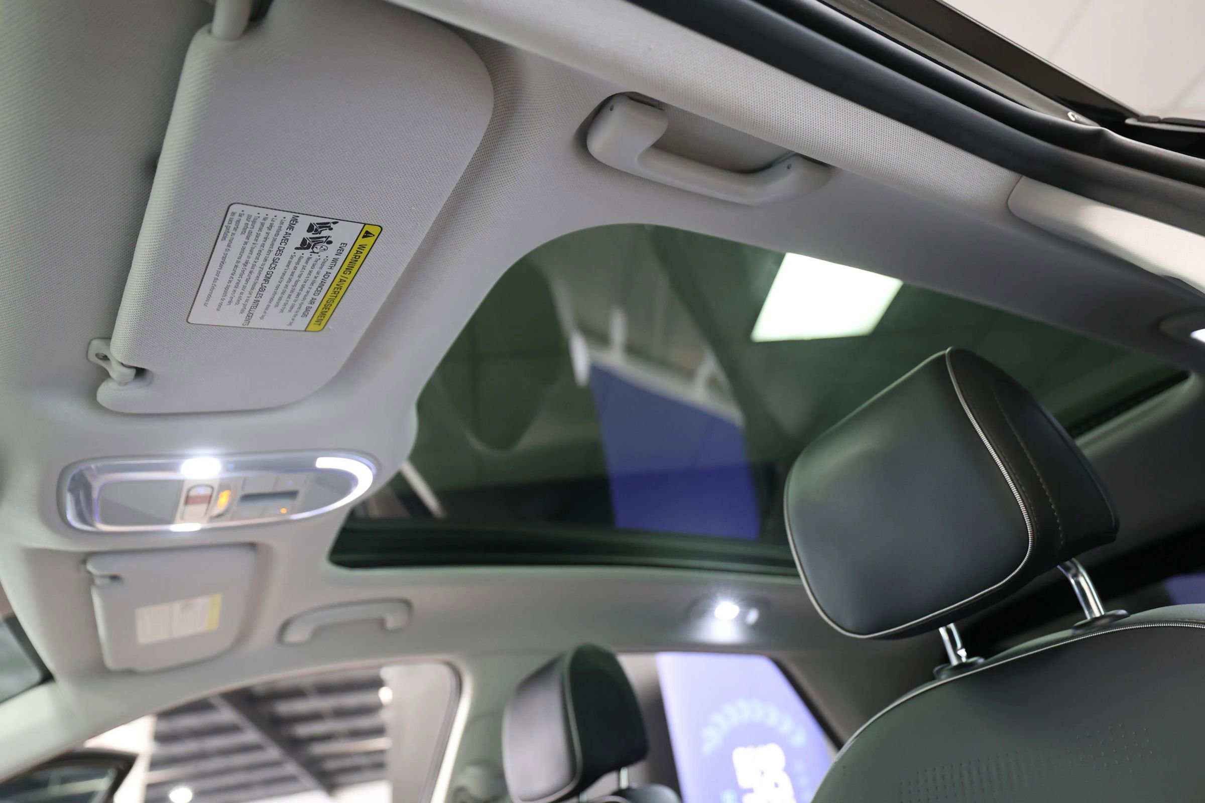 Used 2024 Hyundai Ioniq 5 Limited image 35