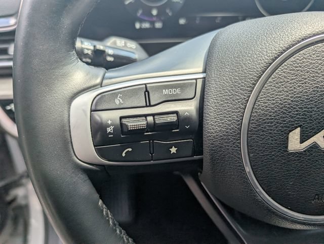 Used 2023 Kia Sportage X-Pro AWD/4WD image 16