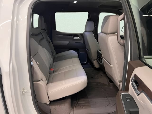 Certified 2024 GMC Sierra 1500 SLT w/ SLT Premium Plus Package AWD/4WD image 9