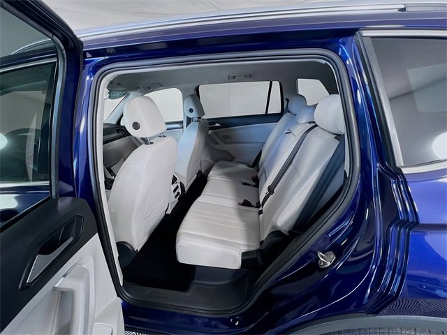 Used 2022 Volkswagen Tiguan SE image 26