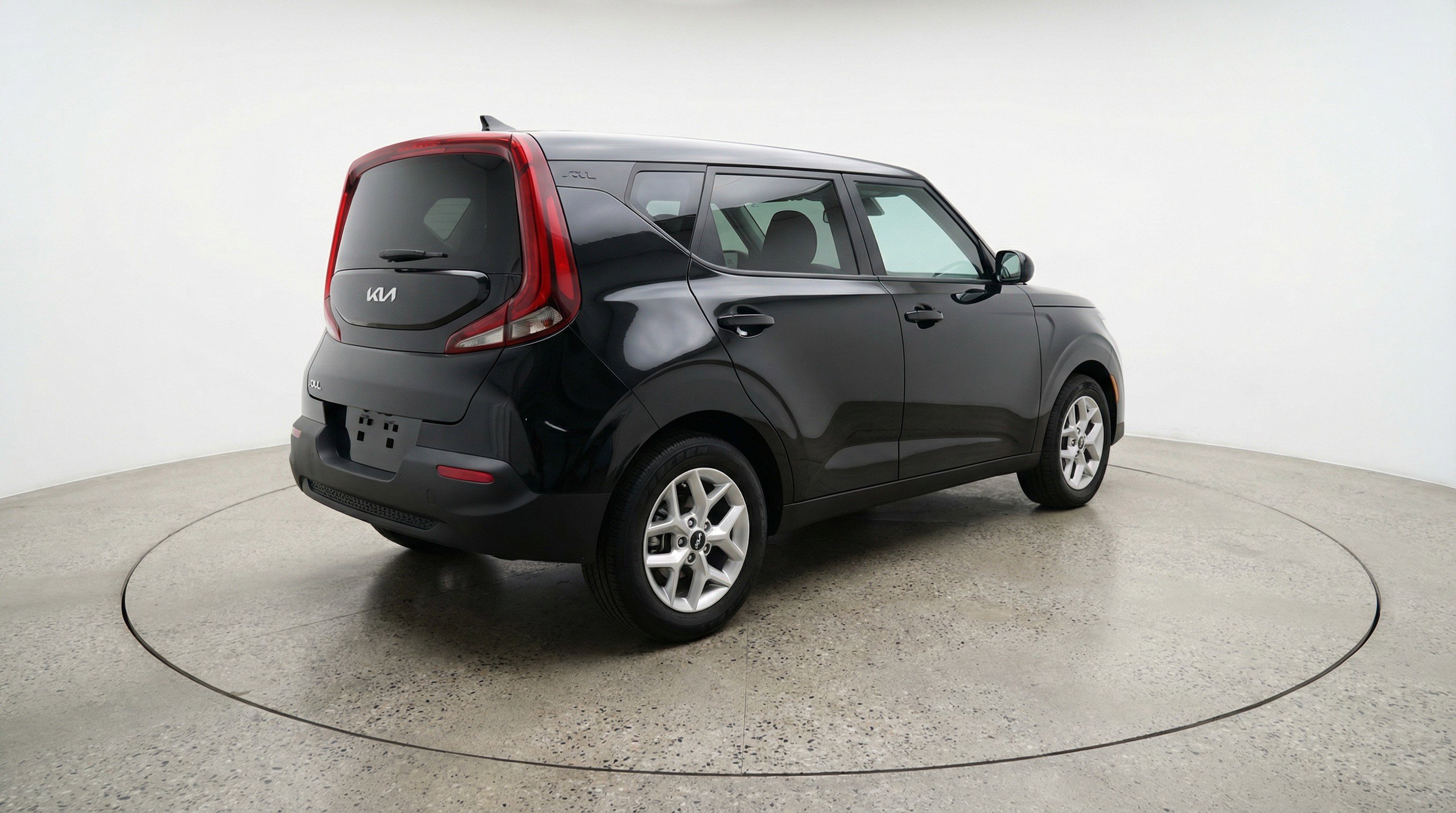 Used 2025 Kia Soul LX w/ LX Technology Package image 9
