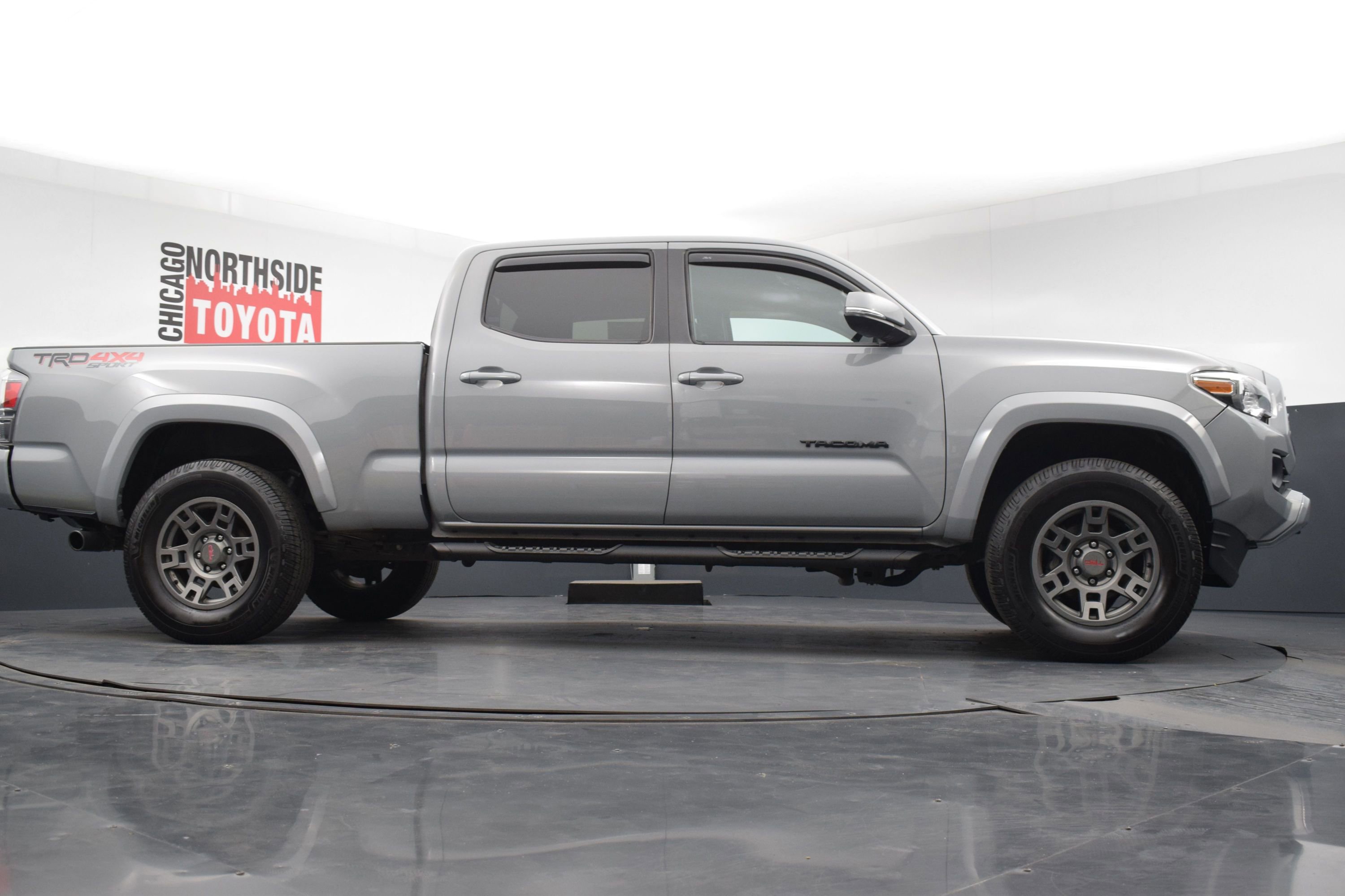 Used 2021 Toyota Tacoma TRD Sport w/ Technology Package image 30