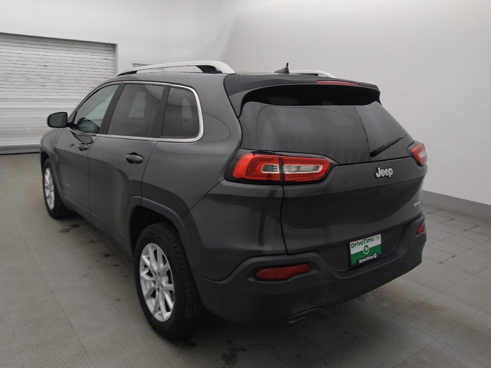 Used 2017 Jeep Cherokee Latitude image 5