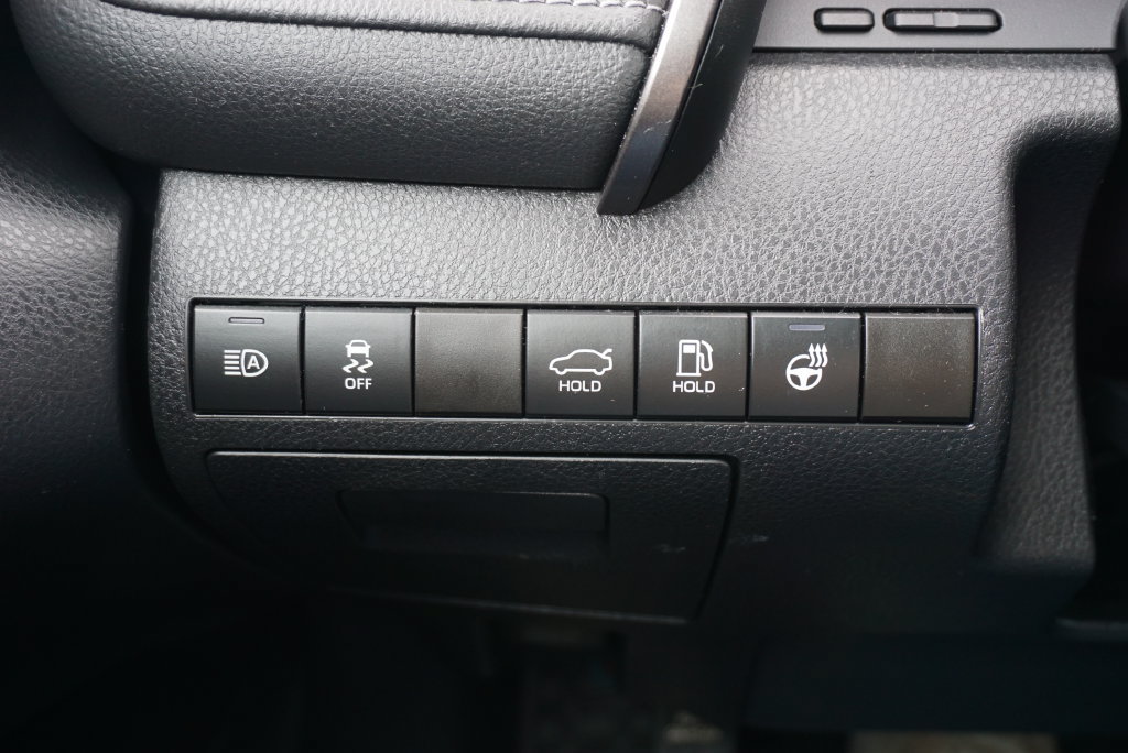 Used 2024 Toyota Camry SE FWD image 28