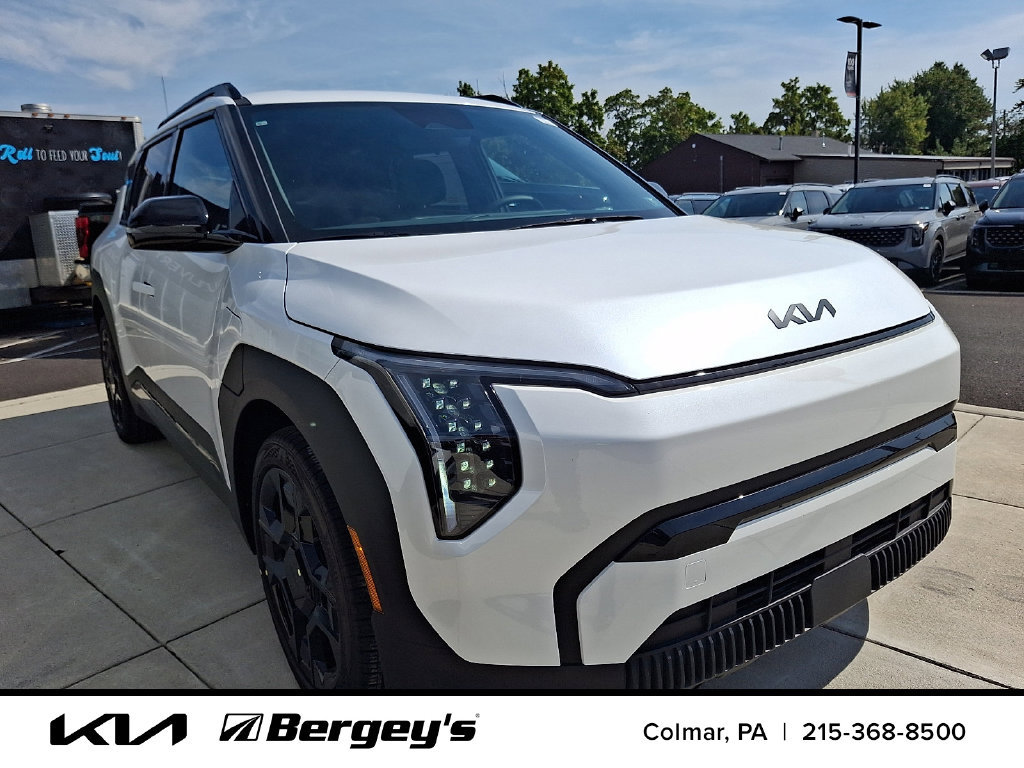 New 2027 Kia EV3 Wind AWD/4WD image 2