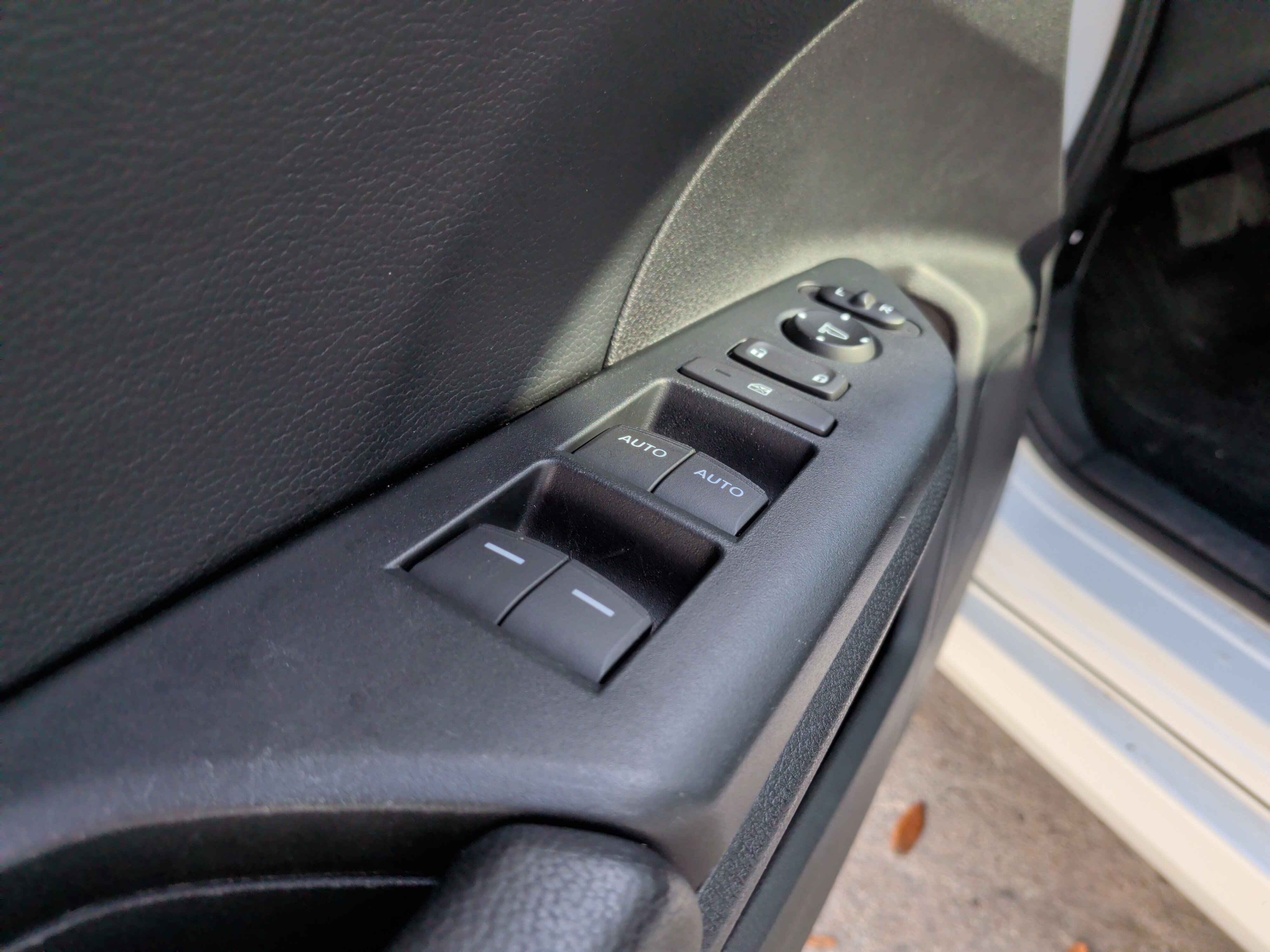 Used 2016 Honda Civic Touring image 15