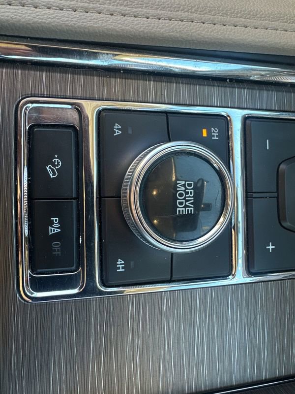 Used 2024 Ford Expedition Max Limited image 20