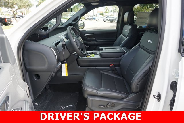 New 2025 Ford Expedition Max Platinum w/ Stealth Performance Package image 6