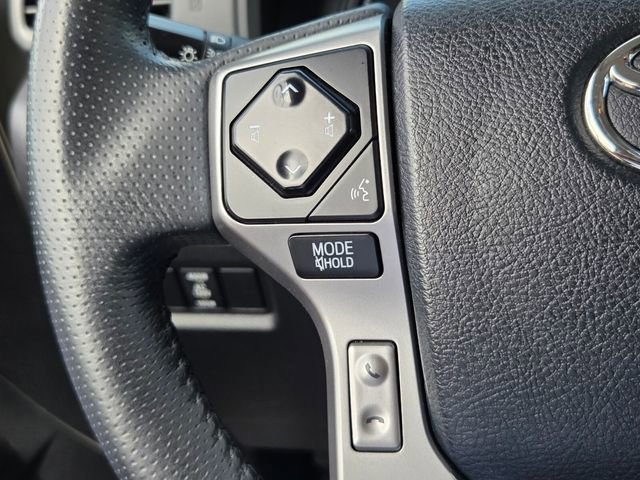 Used 2020 Toyota 4Runner SR5 Premium RWD image 23
