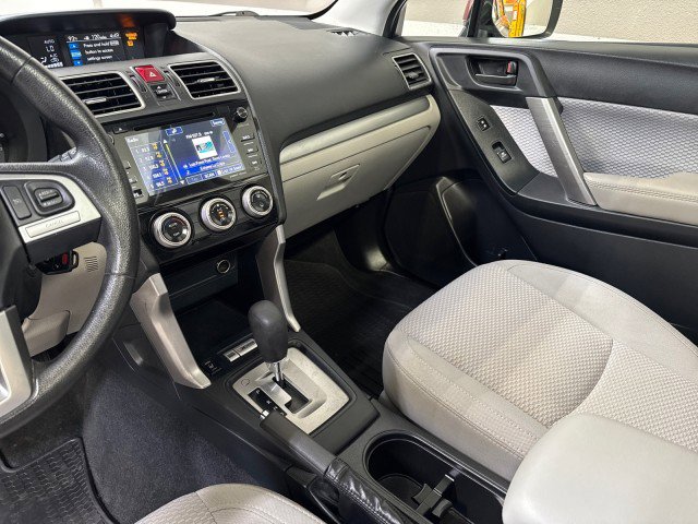 Used 2017 Subaru Forester 2.5i Premium w/ All-Weather Package image 20