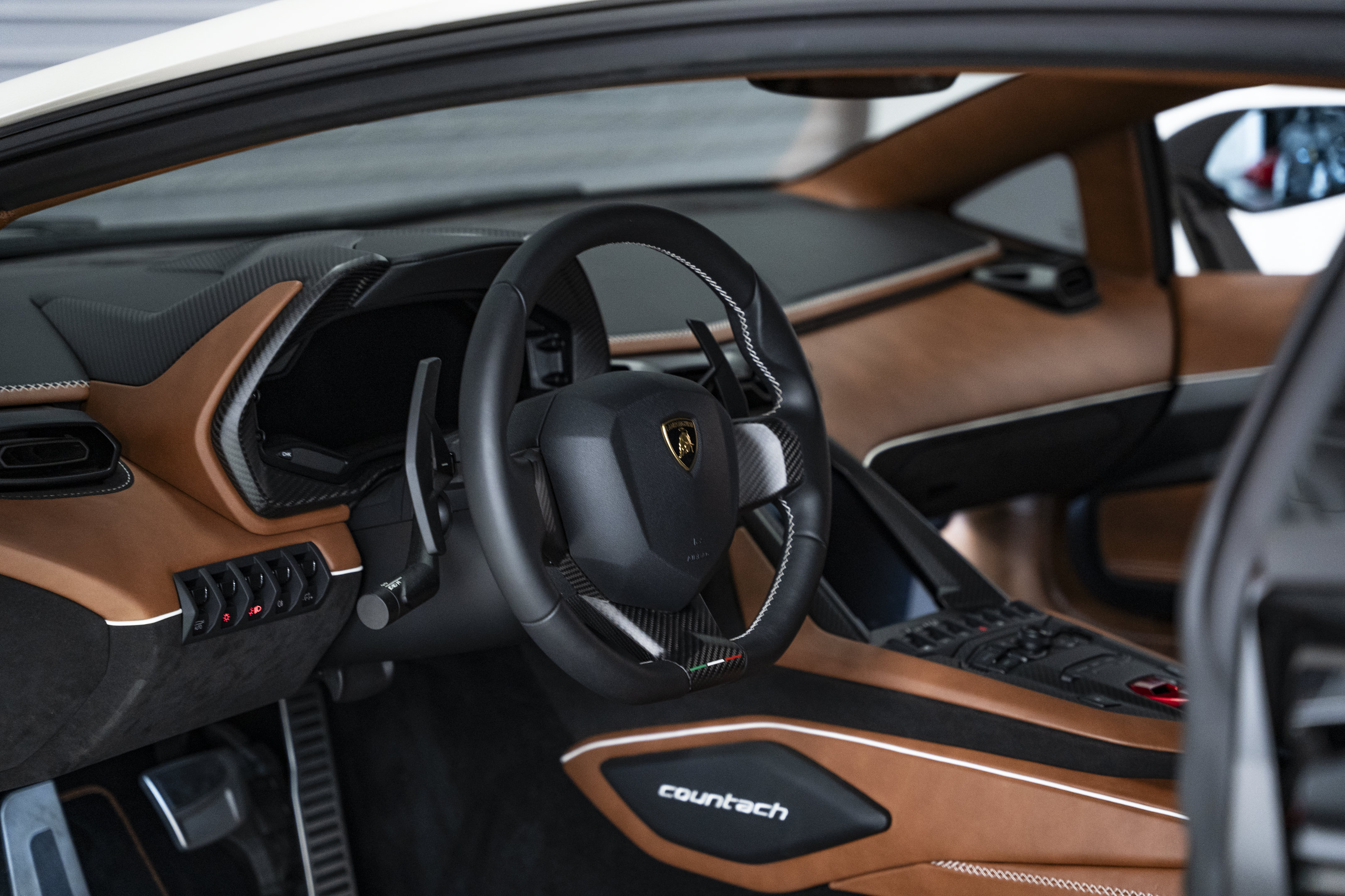 Used 2022 Lamborghini Aventador Countach AWD/4WD image 60